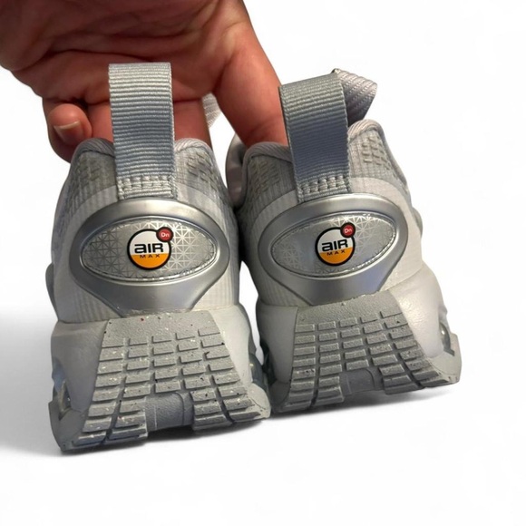 Nike Air Max Dn Stretch Lace Casual Shoes for Kids - Picture 3 of 5